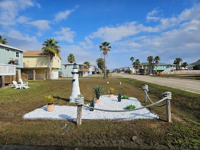 16634 Basin, Jamaica Beach, TX 77554