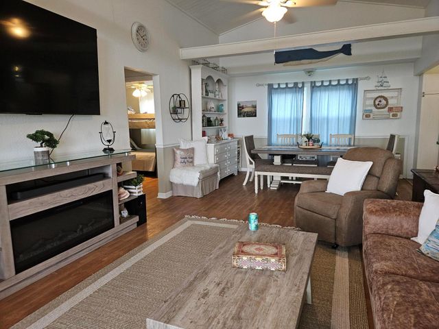 16634 Basin, Jamaica Beach, TX 77554