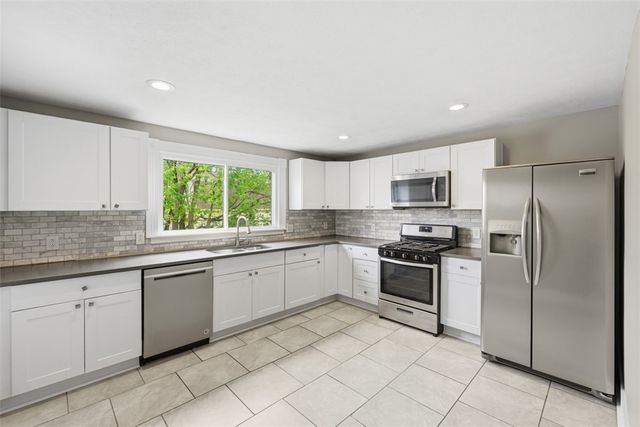 104 Marie Ave, Avalon, PA 15202