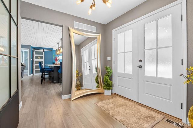 2100 Marine Road, Highland, IL 62249