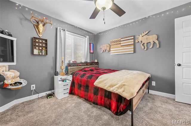 2100 Marine Road, Highland, IL 62249