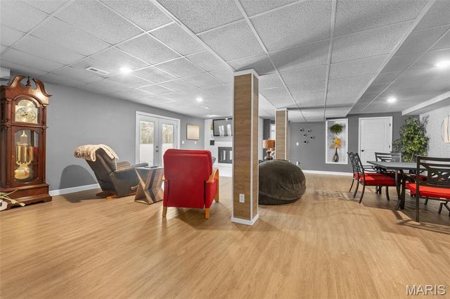 2100 Marine Road, Highland, IL 62249