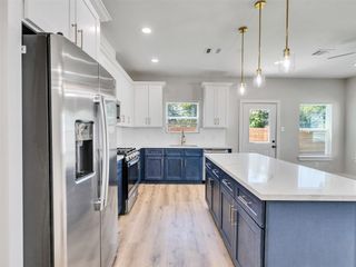 4713 Talina Way B, Houston, TX 77041