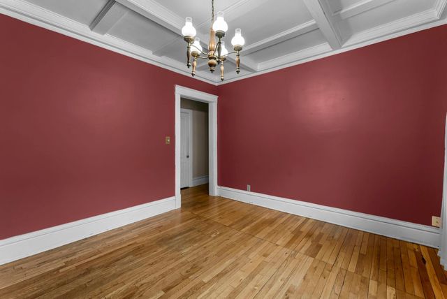 102 Western Avenue N 4, Saint Paul, MN 55102