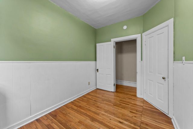 102 Western Avenue N 4, Saint Paul, MN 55102