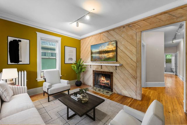 102 Western Avenue N 4, Saint Paul, MN 55102