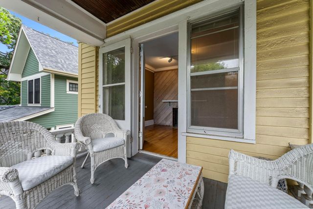 102 Western Avenue N 4, Saint Paul, MN 55102