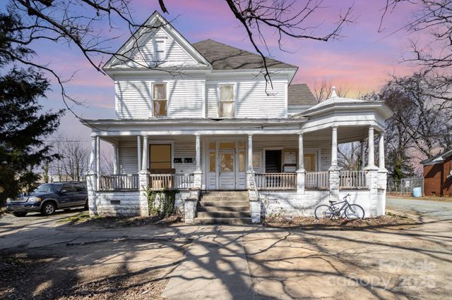 616 N Mebane Street, Burlington, NC 27217