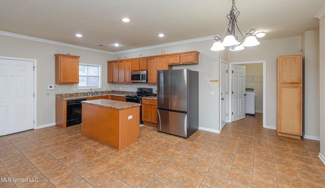 101 Stapleton Drive, Canton, MS 39046