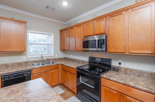 101 Stapleton Drive, Canton, MS 39046