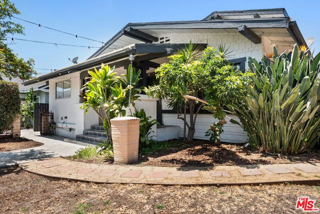 123 N Dillon Street, Los Angeles, CA 90026
