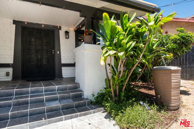 123 N Dillon Street, Los Angeles, CA 90026