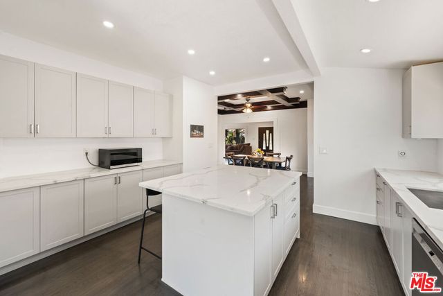 123 N Dillon Street, Los Angeles, CA 90026