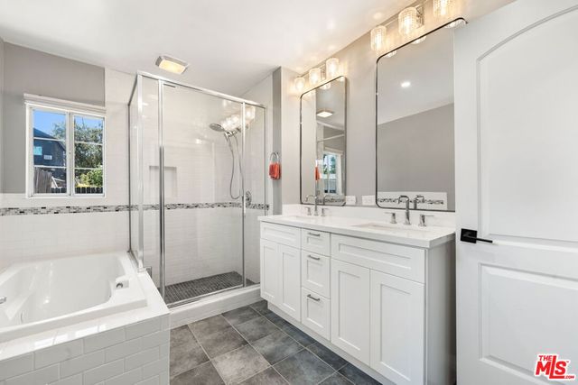 123 N Dillon Street, Los Angeles, CA 90026
