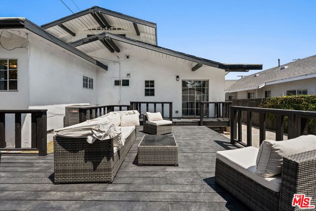 123 N Dillon Street, Los Angeles, CA 90026