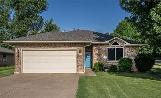 912 S Boynton Avenue, El Reno, OK 73036