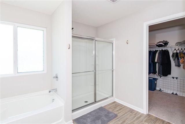 766 Hunters Run Drive, Brookville, OH 45309