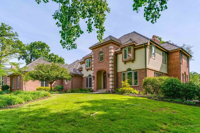 12 RIDERWOOD Road, North Barrington, IL 60010
