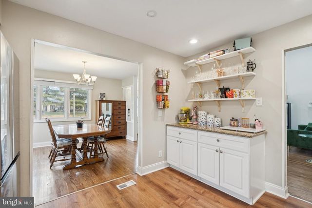 312 BROWNING LN, Cherry Hill, NJ 08003