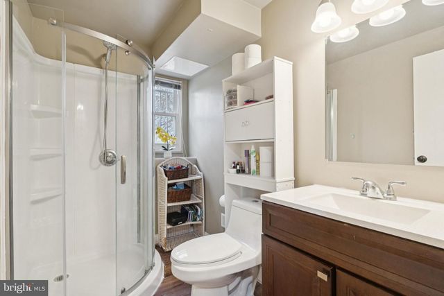 312 BROWNING LN, Cherry Hill, NJ 08003