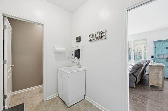 7603 Stoney Side Lane, Indianapolis, IN 46259