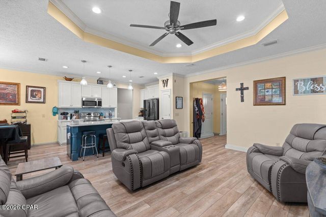 211 Skunk Valley Road, Southport, FL 32409