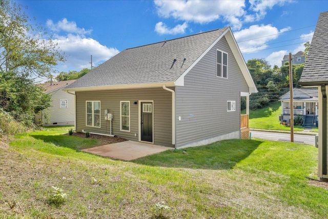 211 Harrison AVE, Roanoke, VA 24016