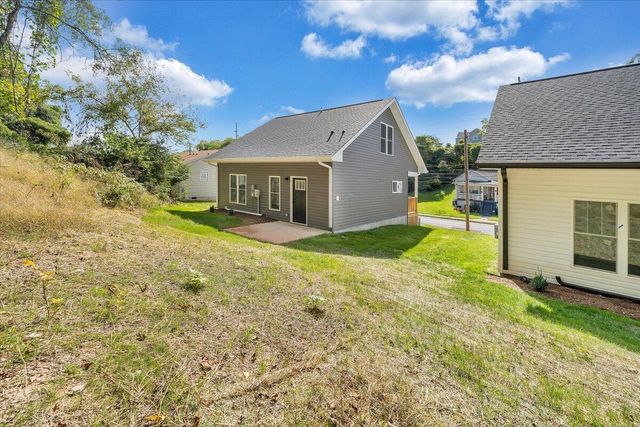 211 Harrison AVE, Roanoke, VA 24016