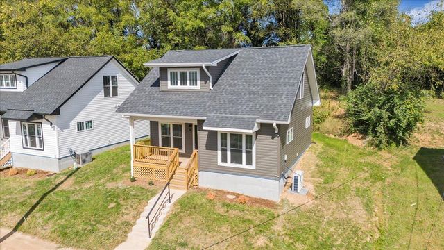 211 Harrison AVE, Roanoke, VA 24016