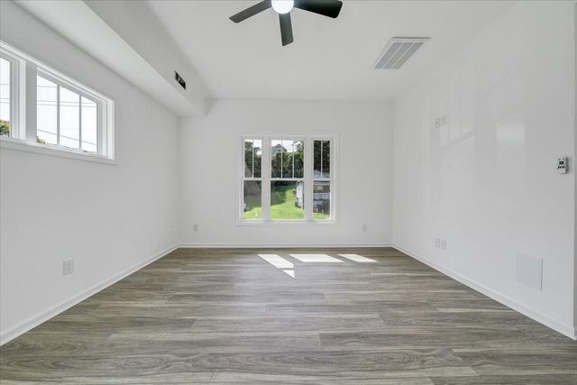 211 Harrison AVE, Roanoke, VA 24016