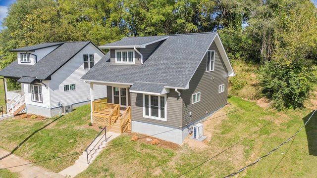 211 Harrison AVE, Roanoke, VA 24016