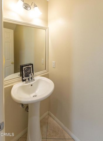 395 Via Cantilena, Camarillo, CA 93012