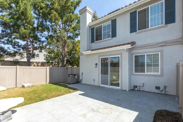 395 Via Cantilena, Camarillo, CA 93012