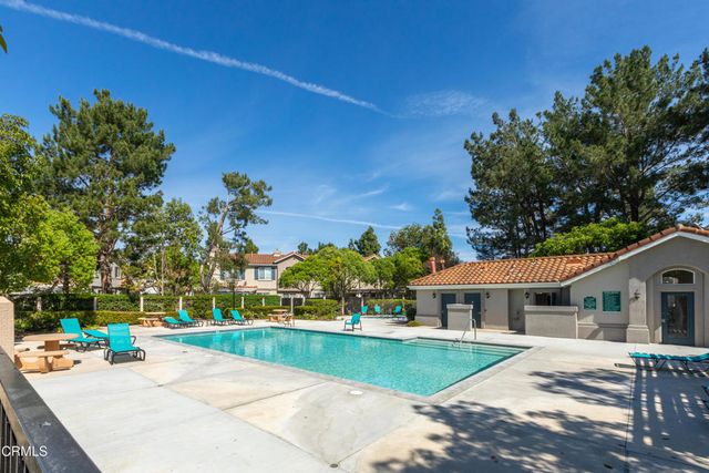 395 Via Cantilena, Camarillo, CA 93012