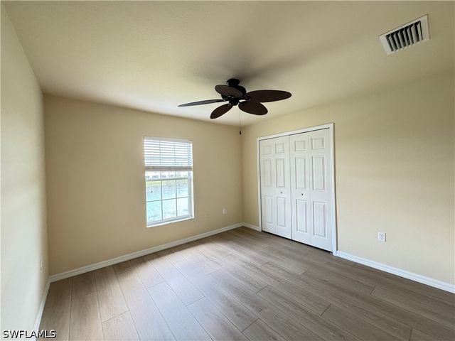 9077 Gervais CIR 904, Naples, FL 34120