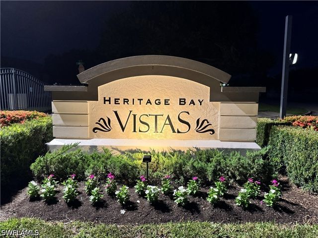 9077 Gervais CIR 904, Naples, FL 34120
