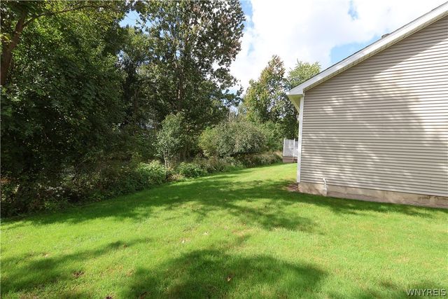 59 Spicebush Lane, Amherst, NY 14221
