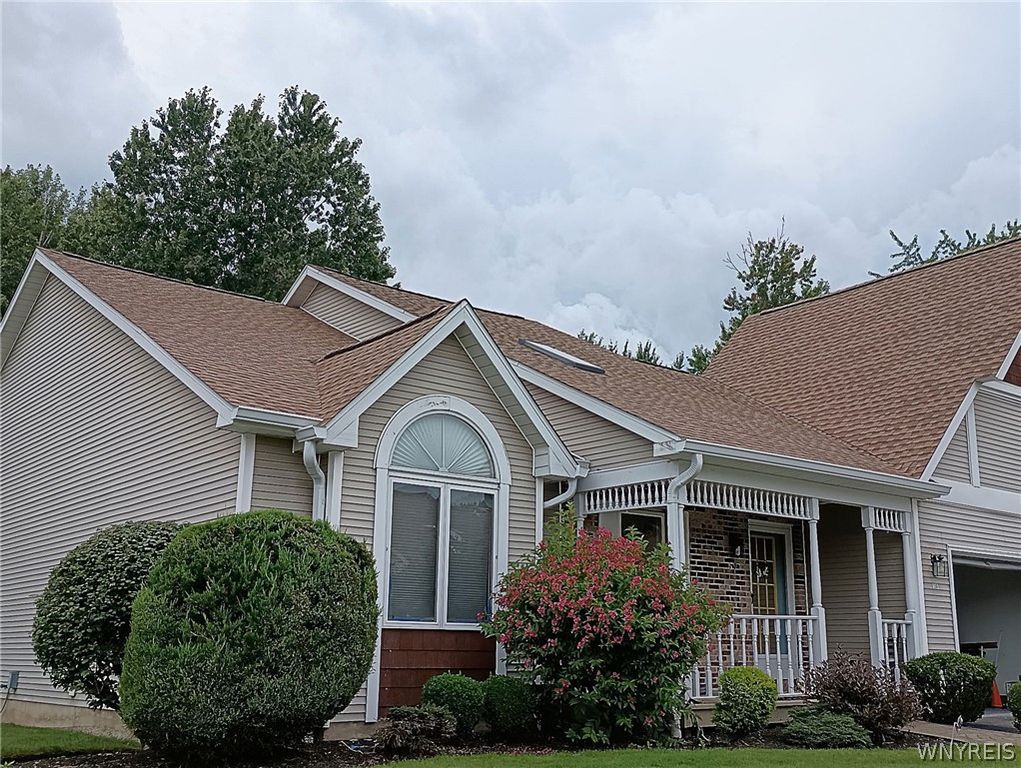 59 Spicebush Lane, Amherst, NY 14221