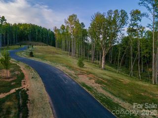415 Fairview Drive, Fairview, NC 28730