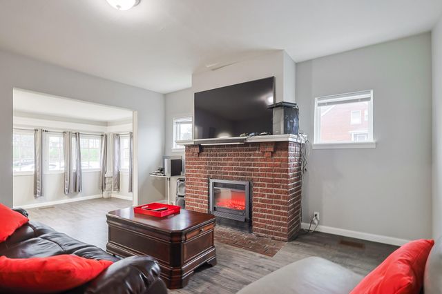 7313 Dixie HWY, Florence, KY 41042