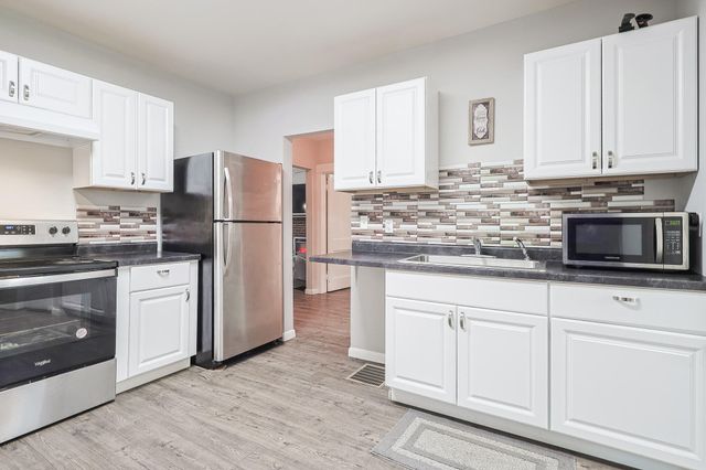 7313 Dixie HWY, Florence, KY 41042