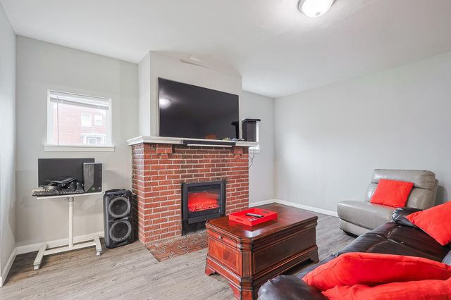 7313 Dixie HWY, Florence, KY 41042