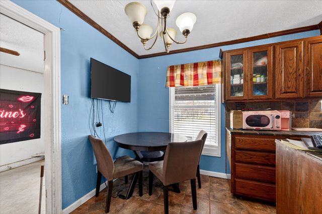 1115 Fisher Street, Bellmead, TX 76705