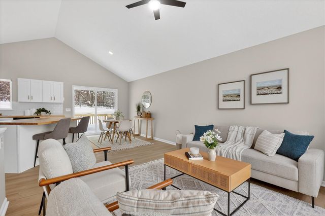 145 Rollingwood Drive, Rockford, MI 49341