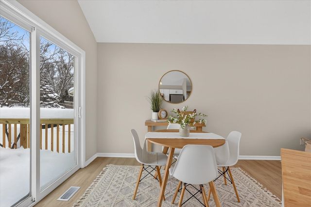 145 Rollingwood Drive, Rockford, MI 49341