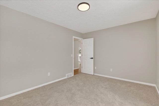 145 Rollingwood Drive, Rockford, MI 49341