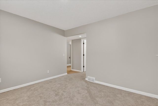 145 Rollingwood Drive, Rockford, MI 49341