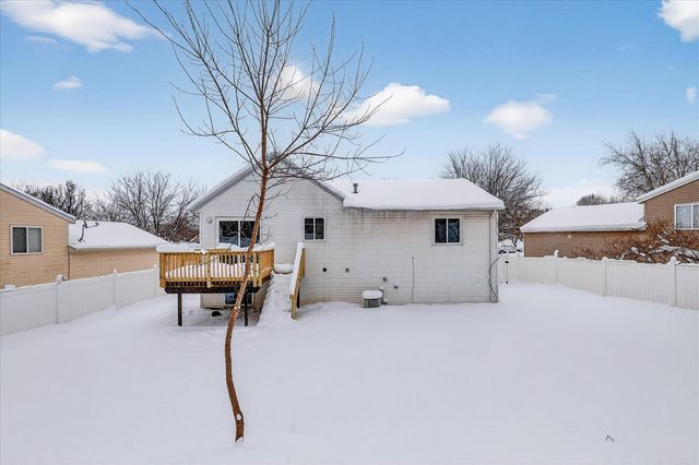 145 Rollingwood Drive, Rockford, MI 49341