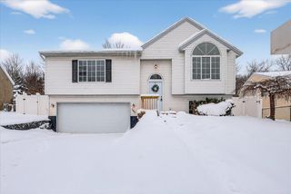 145 Rollingwood Drive, Rockford, MI 49341