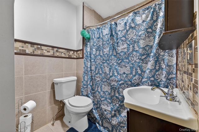 77 Liberty Street, Newburgh, NY 12550